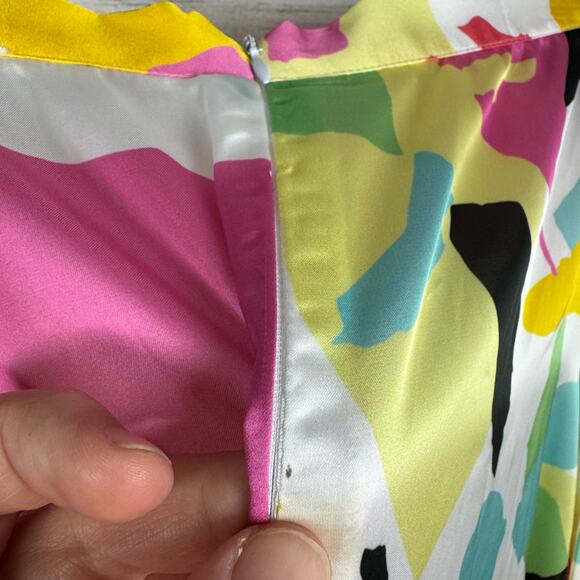 Roses Are Red Women's Colorful Satin Printed Lightweight Midi Skirt Size Large - Picture 3 of 11